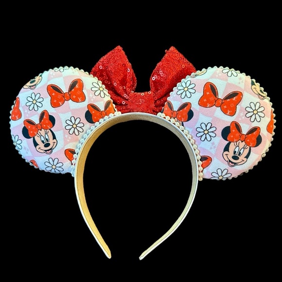 Women’s Handmade Red Sequin Bow Minnie Mouse Ears with LV Dots - NWOT - Picture 4 of 4